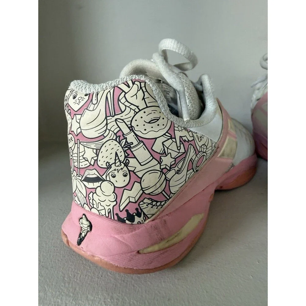 Babolat tennis shoes